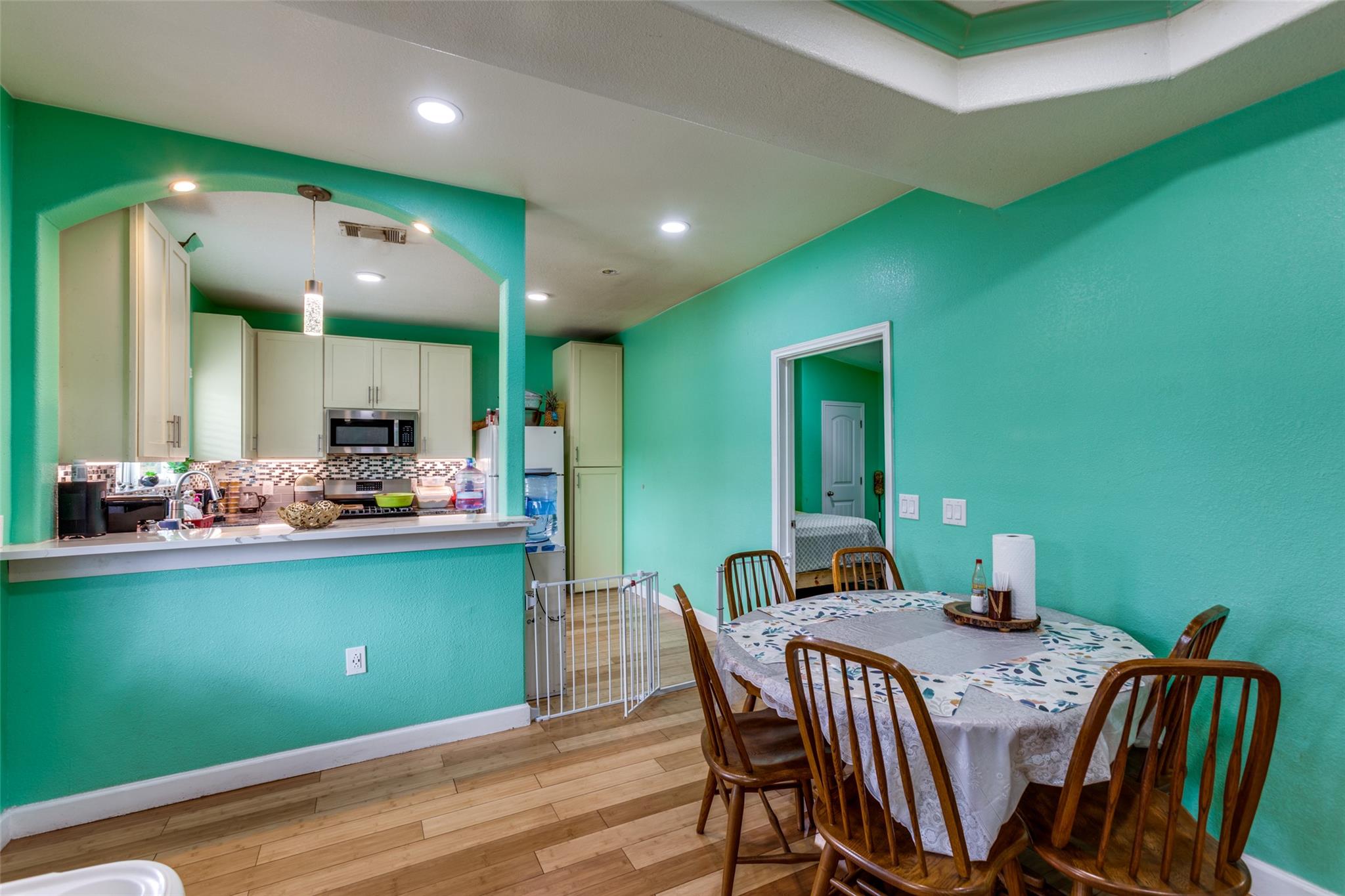 130 Los Arcos Rd, Elgin, TX 78621