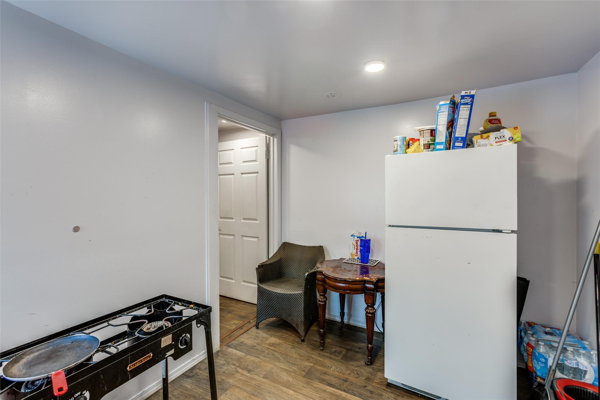 130 Los Arcos Rd, Elgin, TX 78621