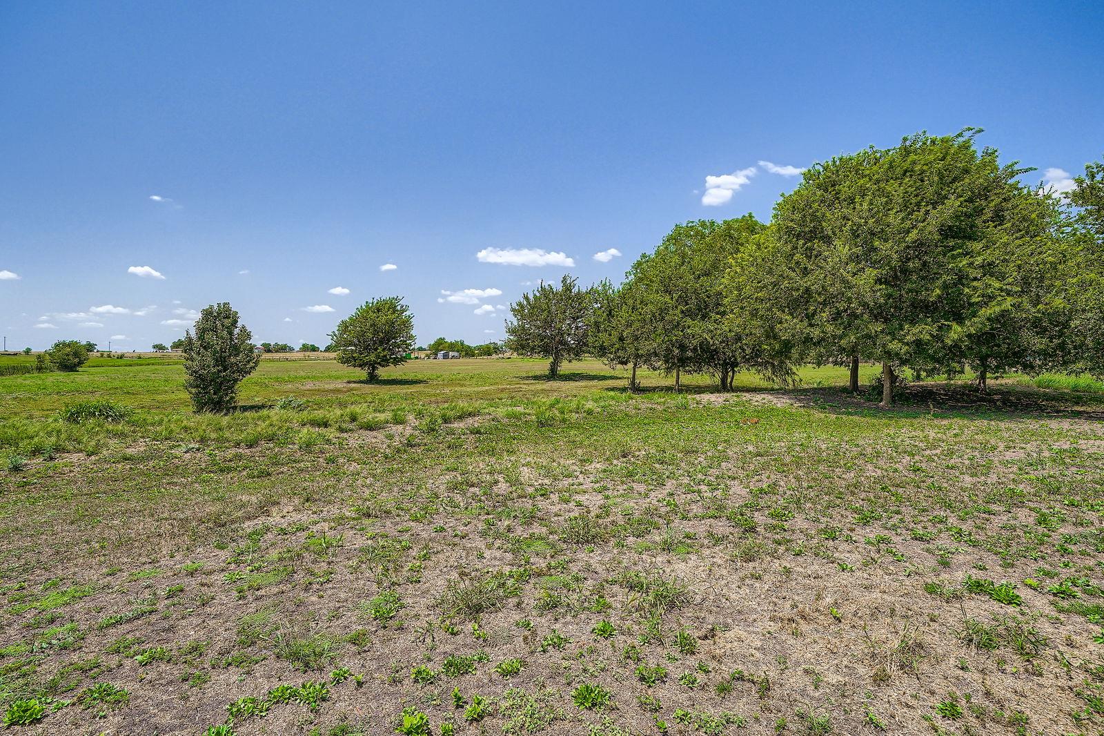 415 County Road 154, Georgetown, TX 78626
