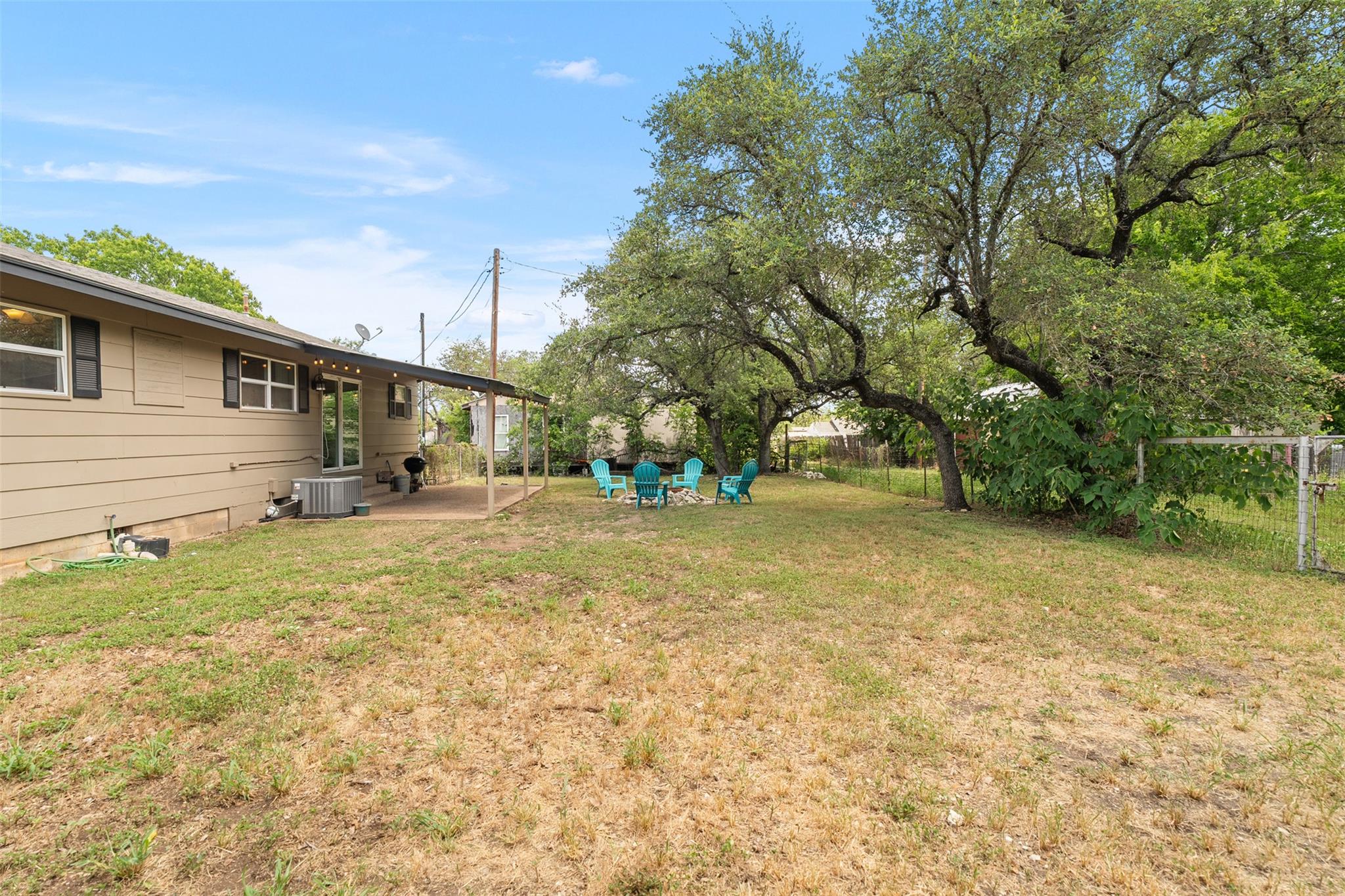 617 Johnson St, Bertram, TX 78605