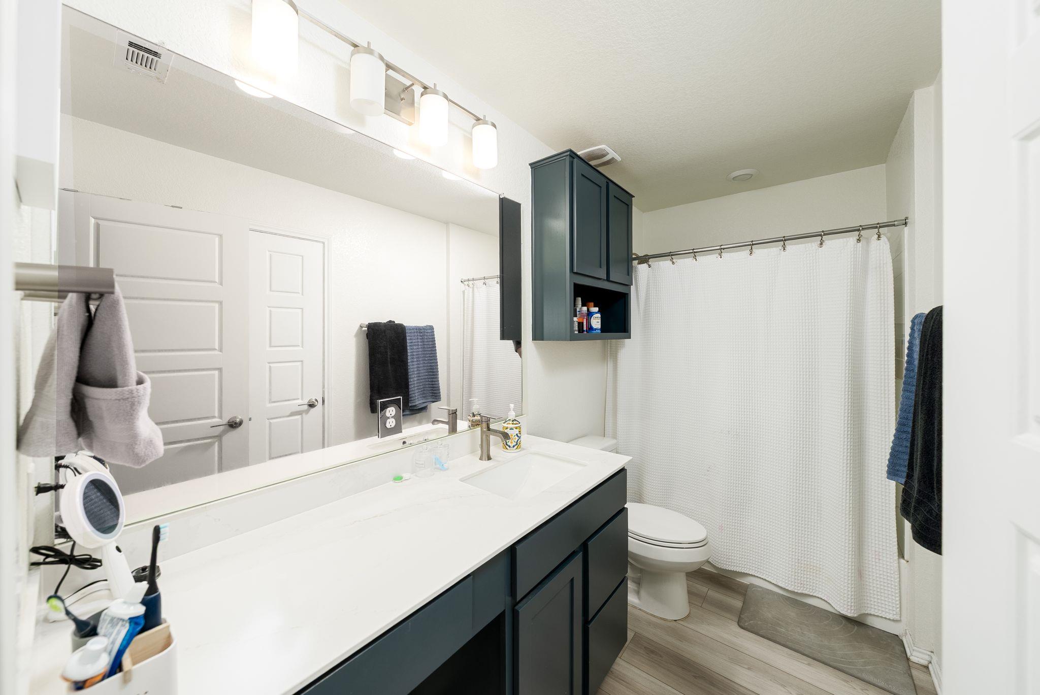 7105 Gray Catbird Dr # 52, Austin, TX 78744