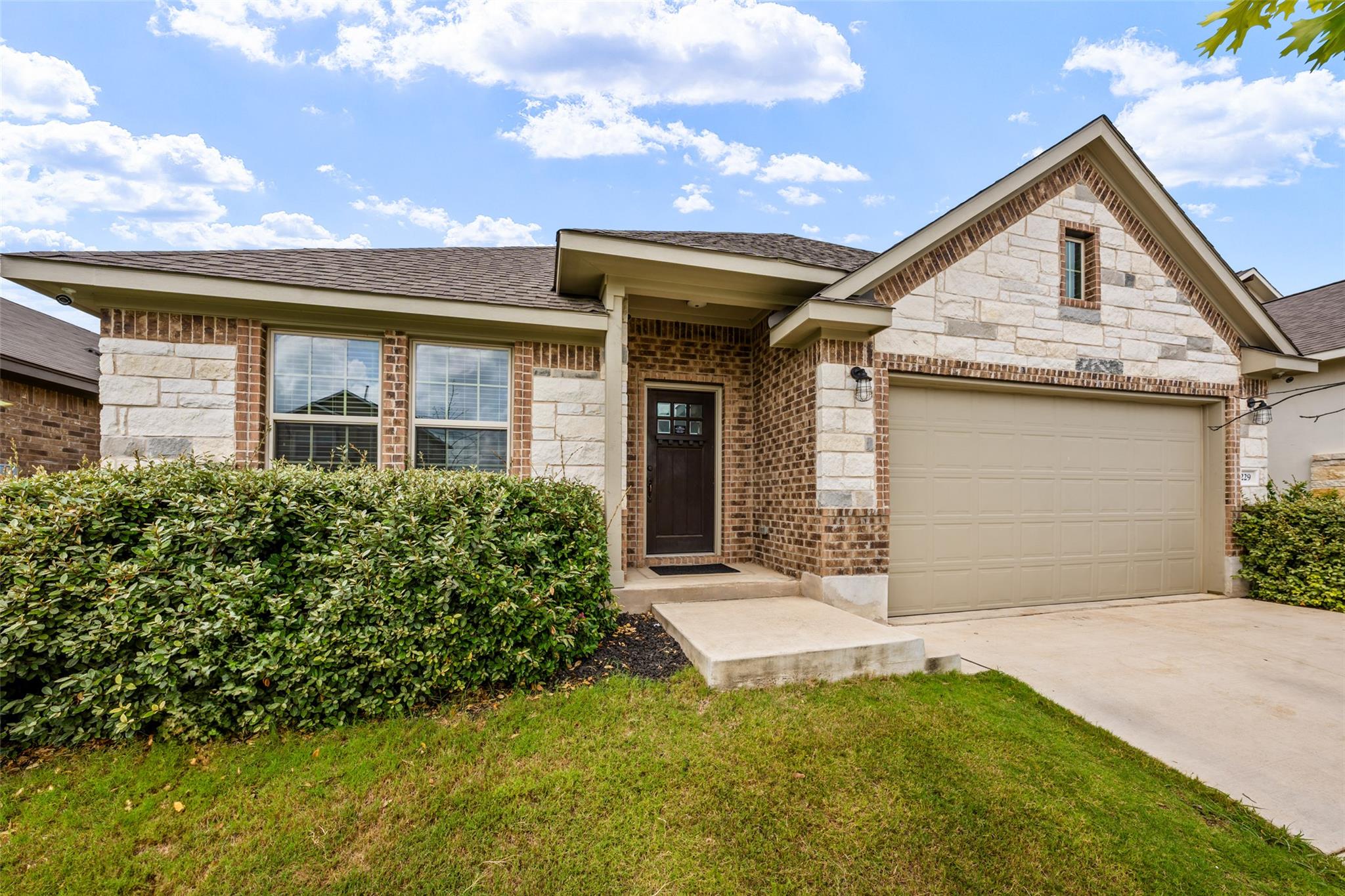 229 Blue Oak Blvd, San Marcos, TX 78666