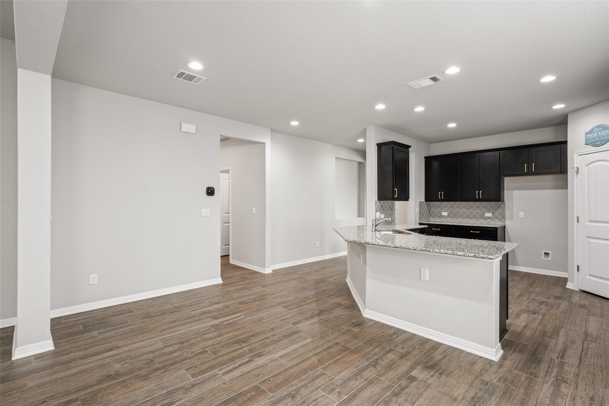 229 Blue Oak Blvd, San Marcos, TX 78666