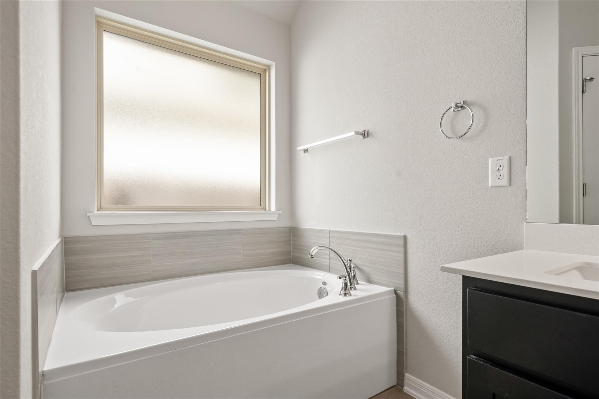 229 Blue Oak Blvd, San Marcos, TX 78666