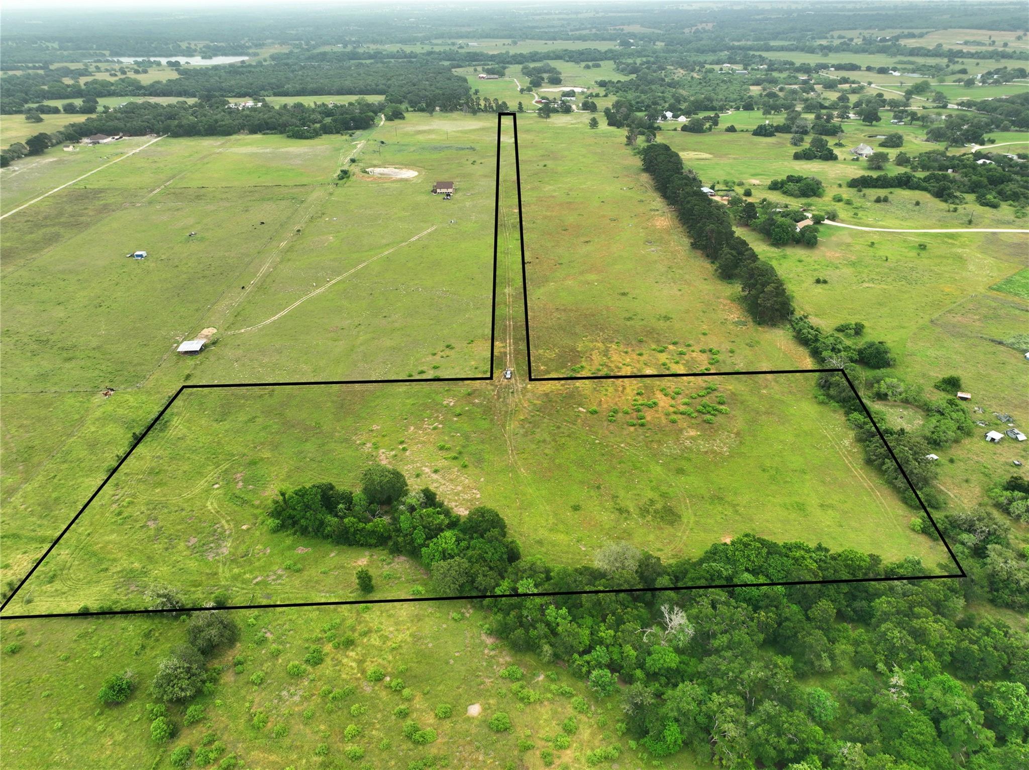 1450 Cattlemens Row # Tract 3, Lockhart, TX 78644