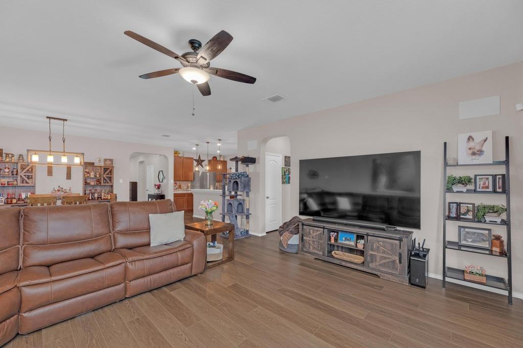 14200 James Garfield St, Manor, TX 78653