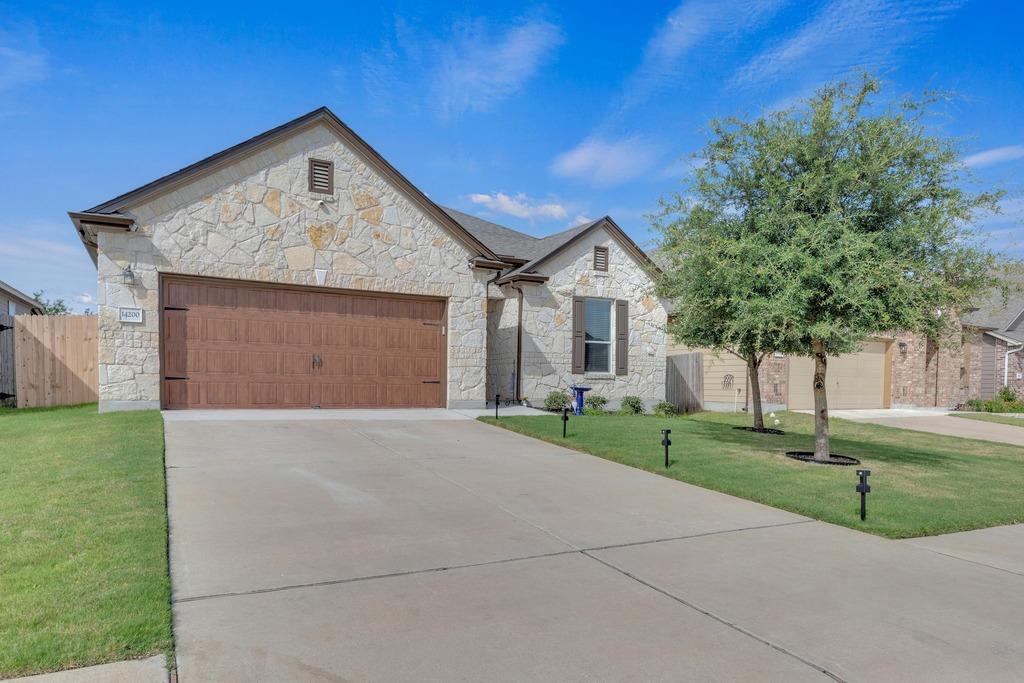 14200 James Garfield St, Manor, TX 78653