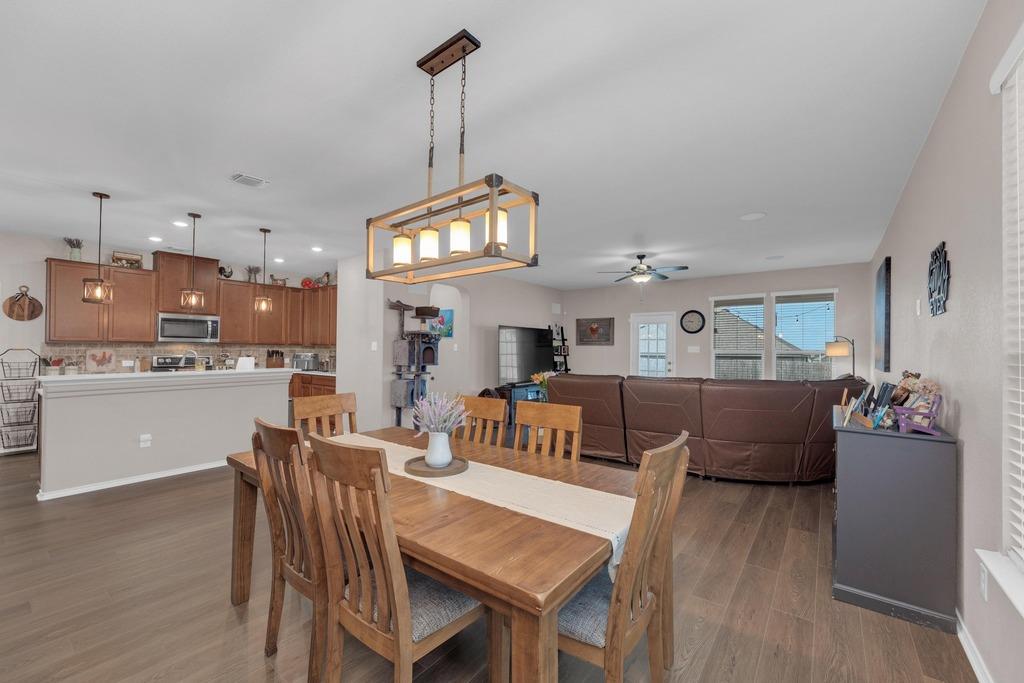 14200 James Garfield St, Manor, TX 78653