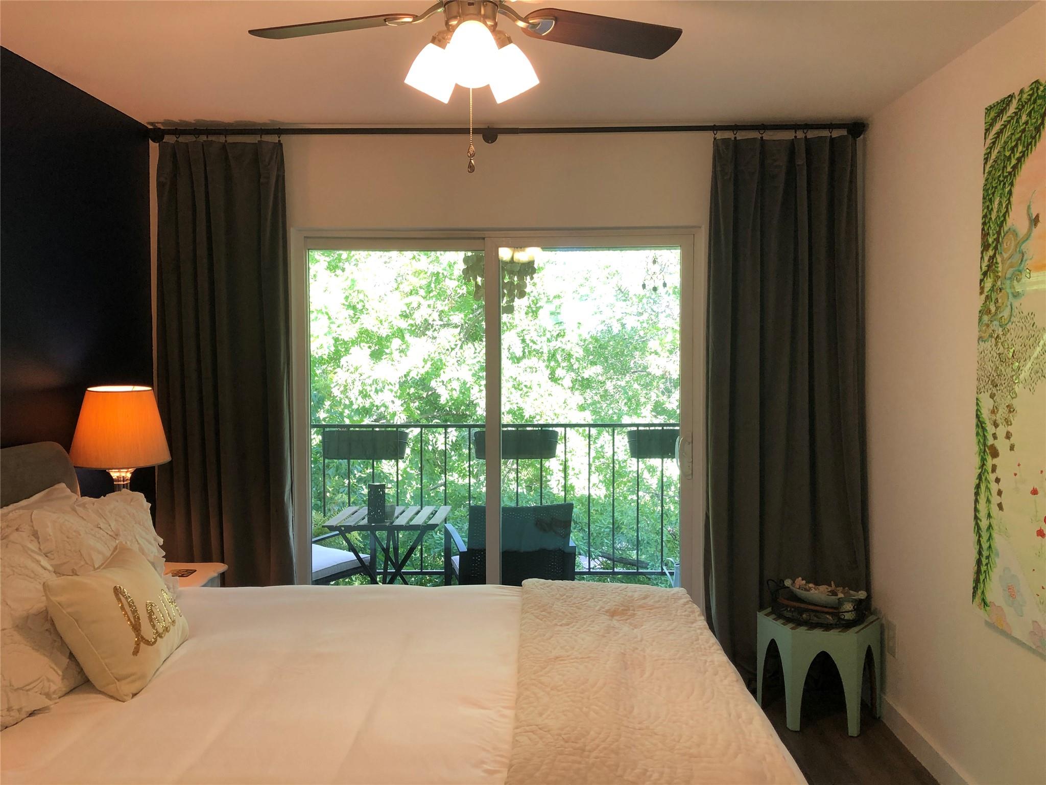 6409 Burns St # 306, Austin, TX 78752