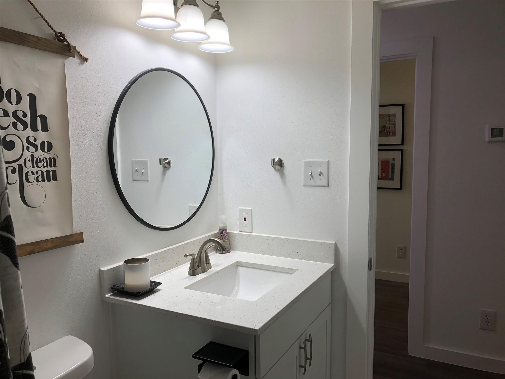 6409 Burns St # 306, Austin, TX 78752