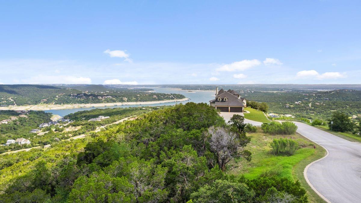 17933 Ranchland Hills Vis, Jonestown, TX 78645