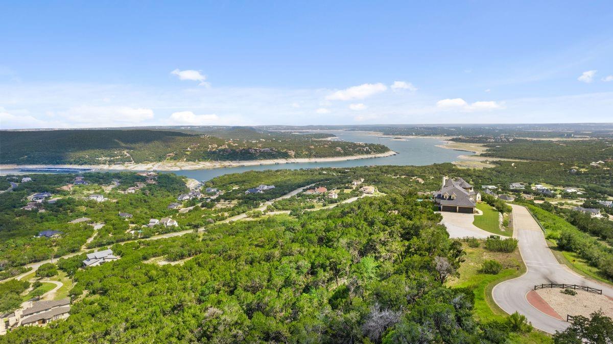 17933 Ranchland Hills Vis, Jonestown, TX 78645