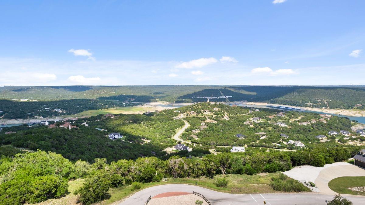 17933 Ranchland Hills Vis, Jonestown, TX 78645