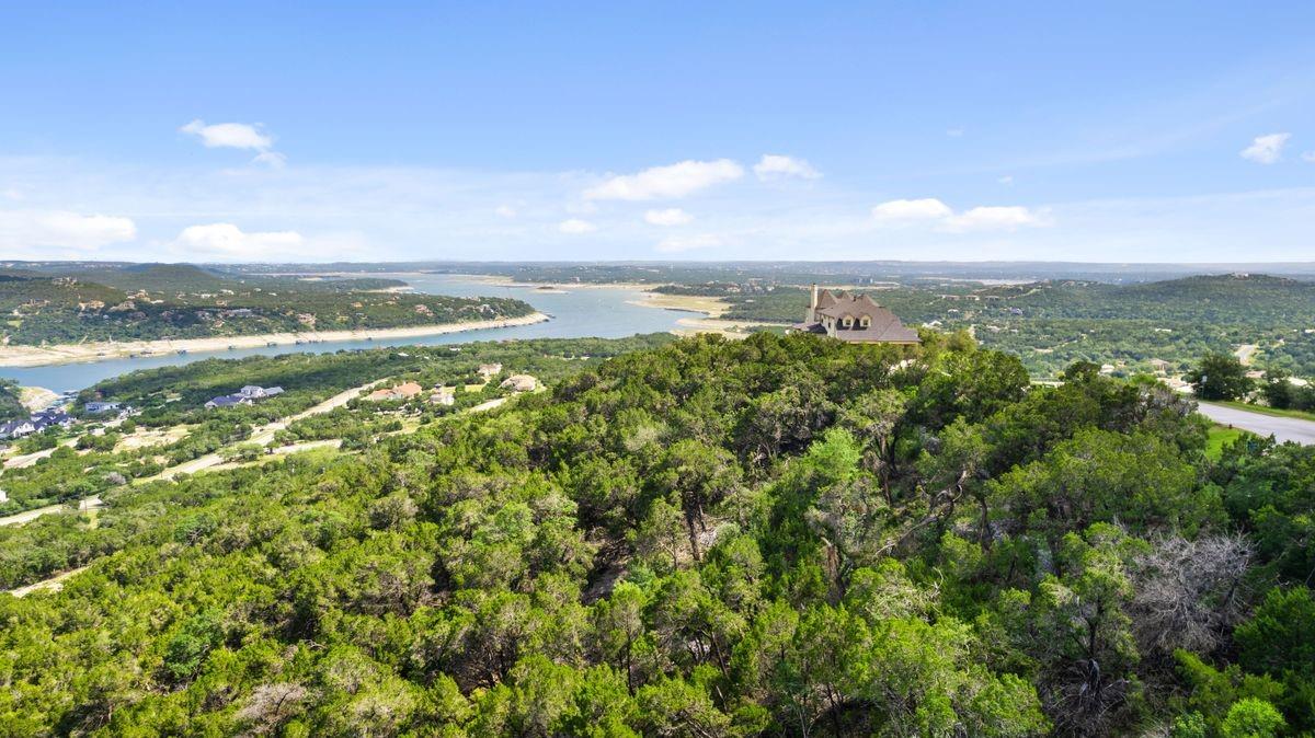 17933 Ranchland Hills Vis, Jonestown, TX 78645