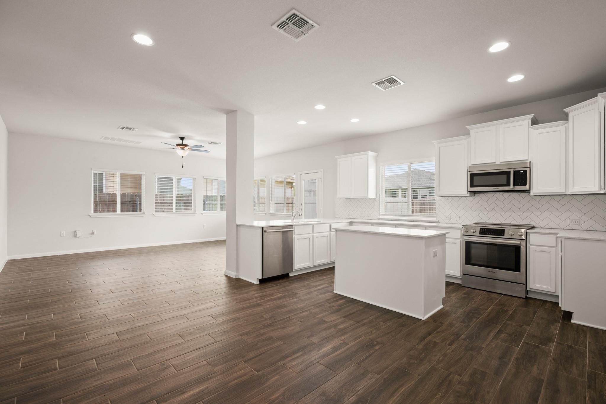 9908 Dalliance Ln, Manor, TX 78653