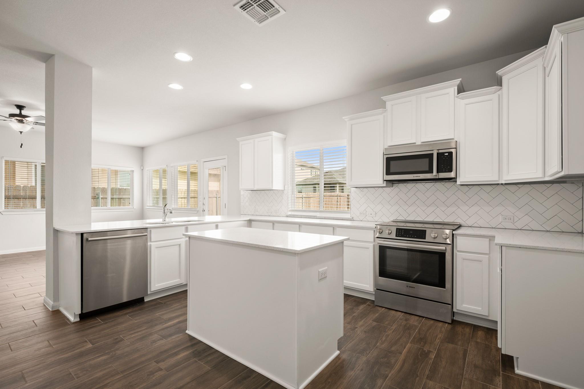 9908 Dalliance Ln, Manor, TX 78653