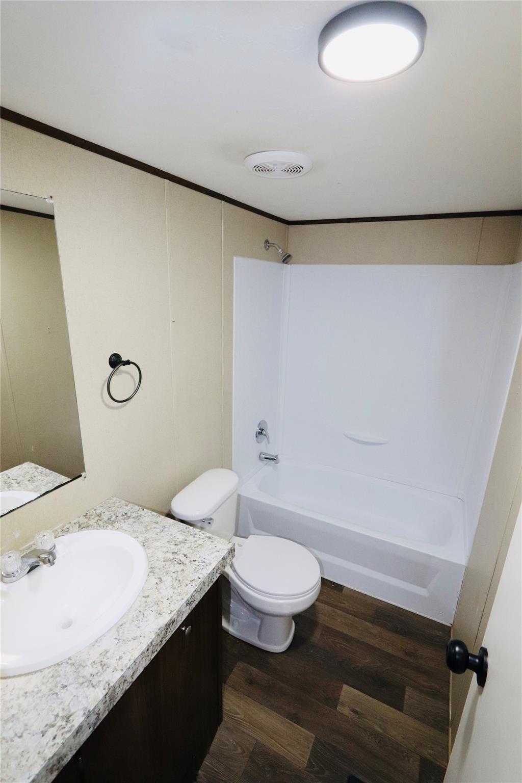 186 Pine Shadow Ln, Bastrop, TX 78602