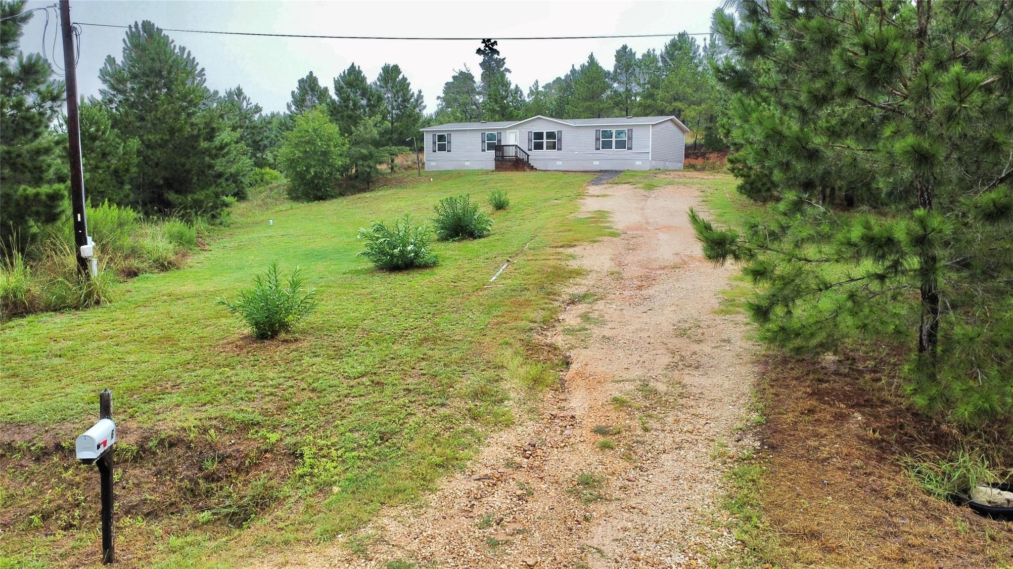 186 Pine Shadow Ln, Bastrop, TX 78602