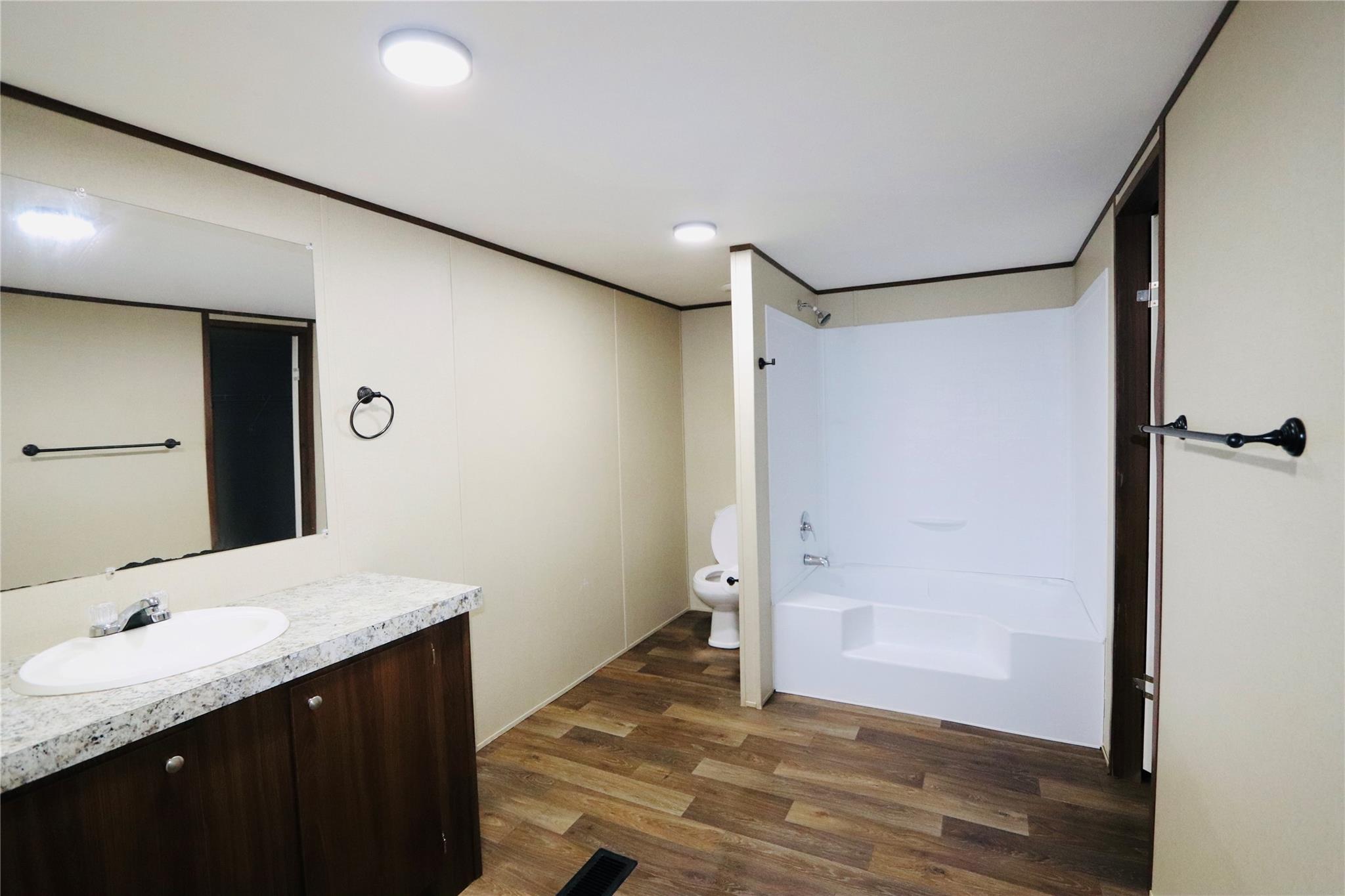 186 Pine Shadow Ln, Bastrop, TX 78602