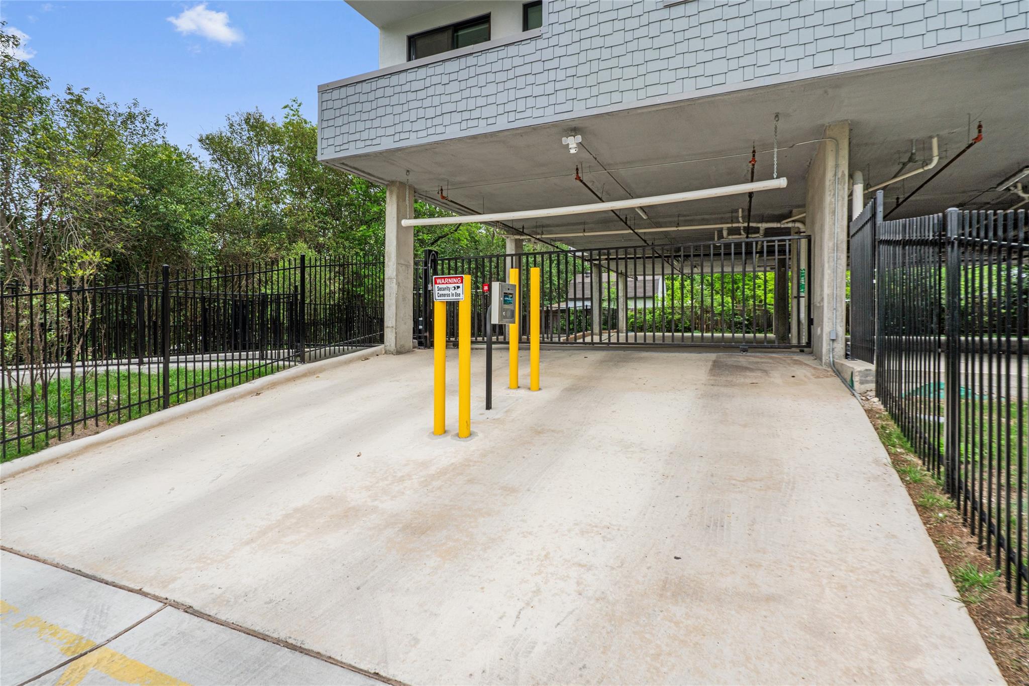 5515 Humming Bird Ln # 207, Austin, TX 78745