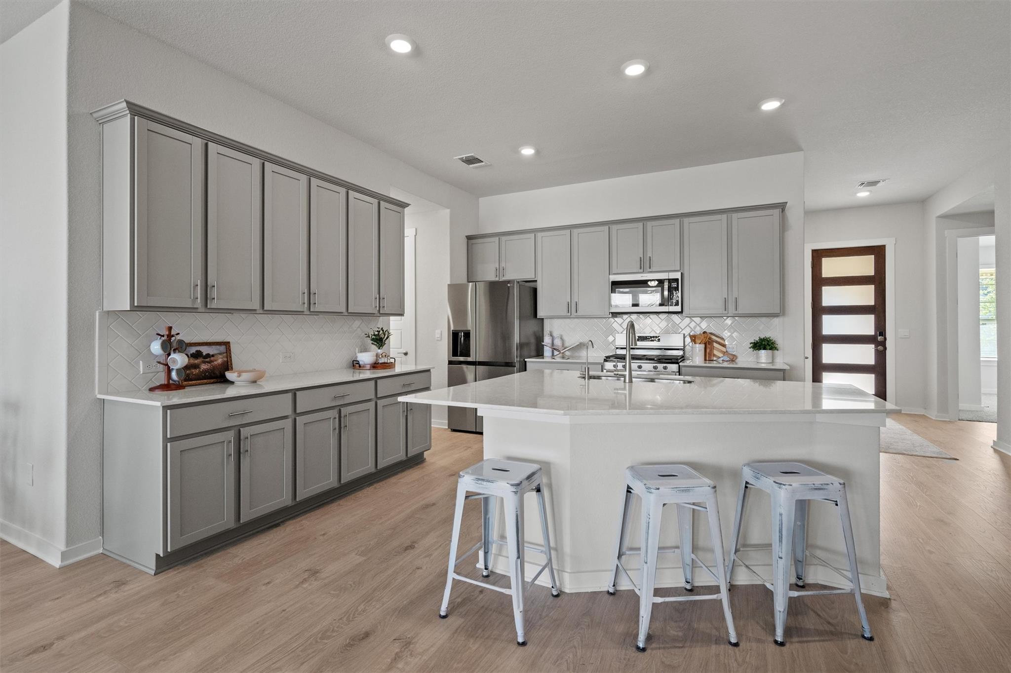 416 Deerpath St, Leander, TX 78641