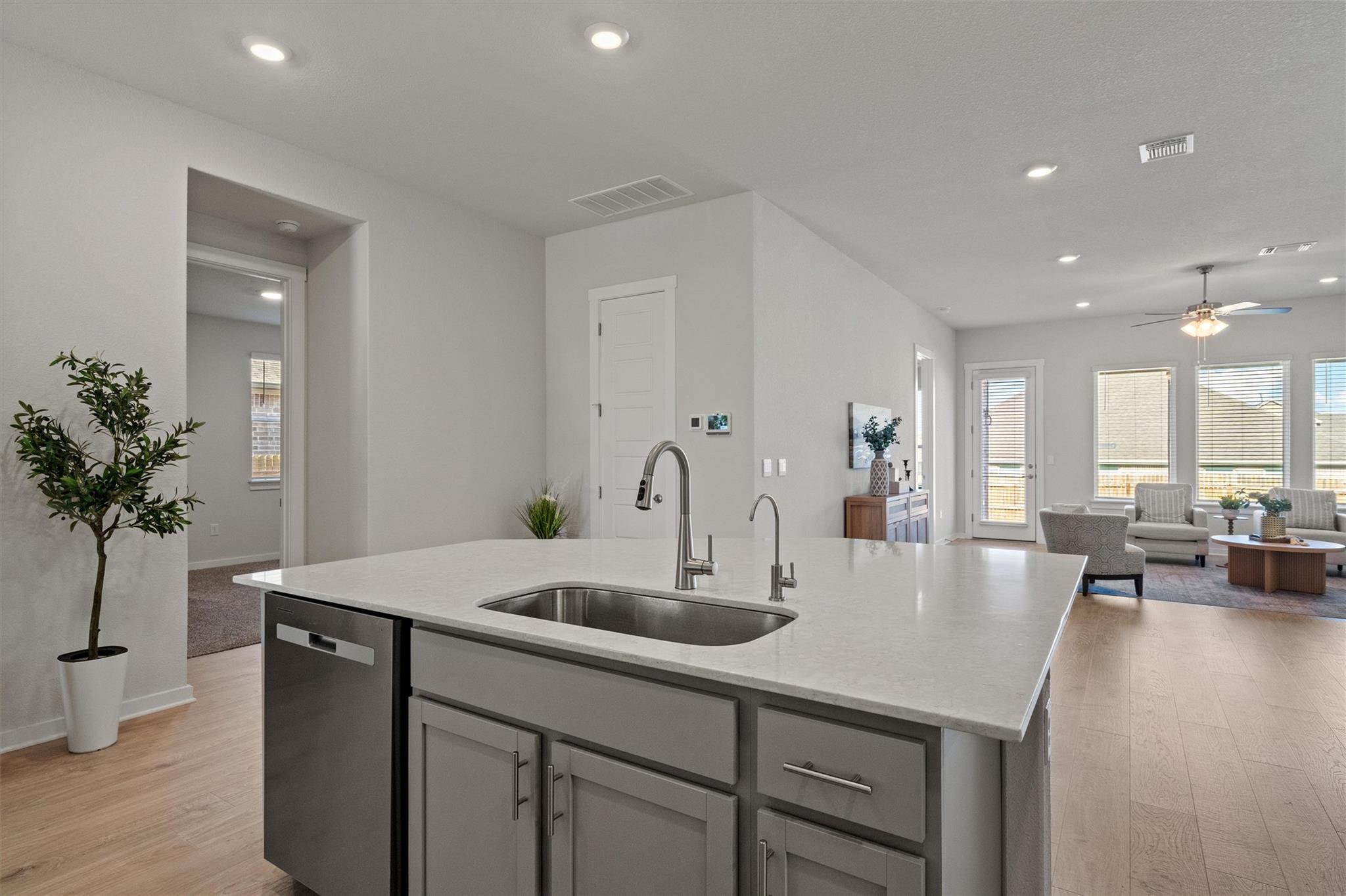 416 Deerpath St, Leander, TX 78641