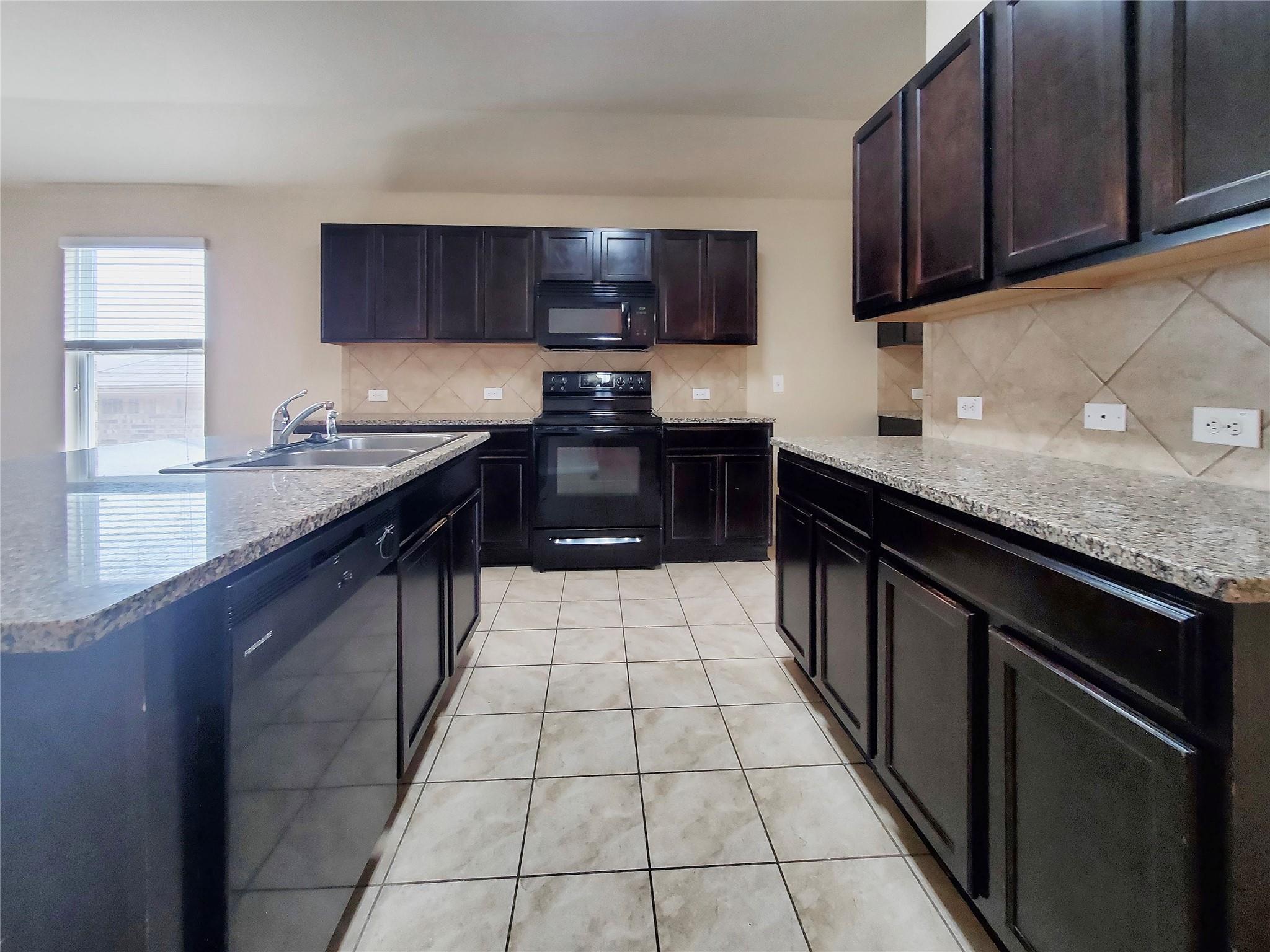 6001 Roderick Dr, Austin, TX 78724