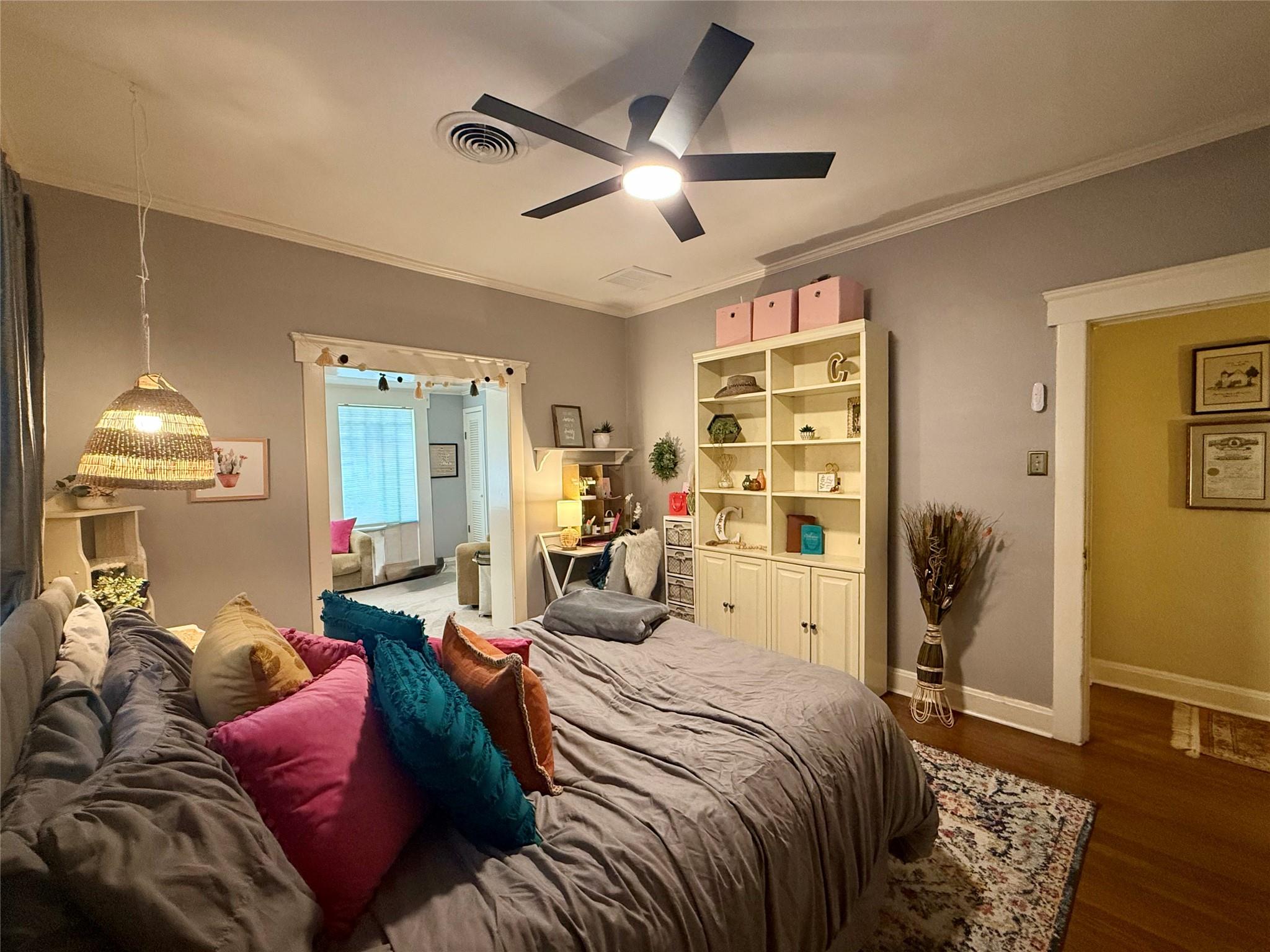 719 W San Antonio St, San Marcos, TX 78666