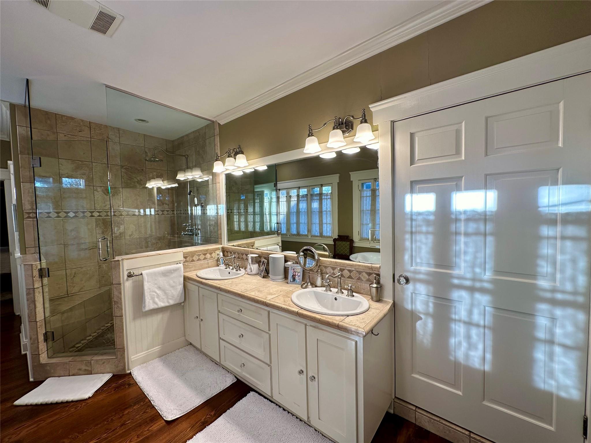 719 W San Antonio St, San Marcos, TX 78666