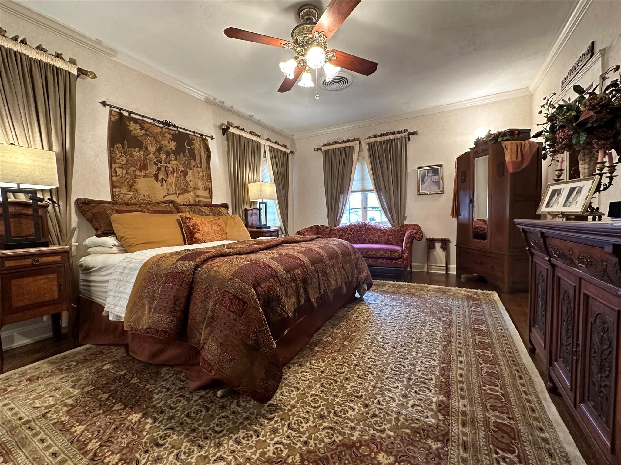 719 W San Antonio St, San Marcos, TX 78666