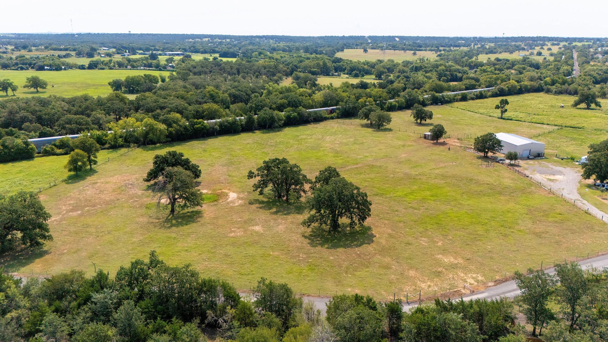 160 McVay Ln, Elgin, TX 78621