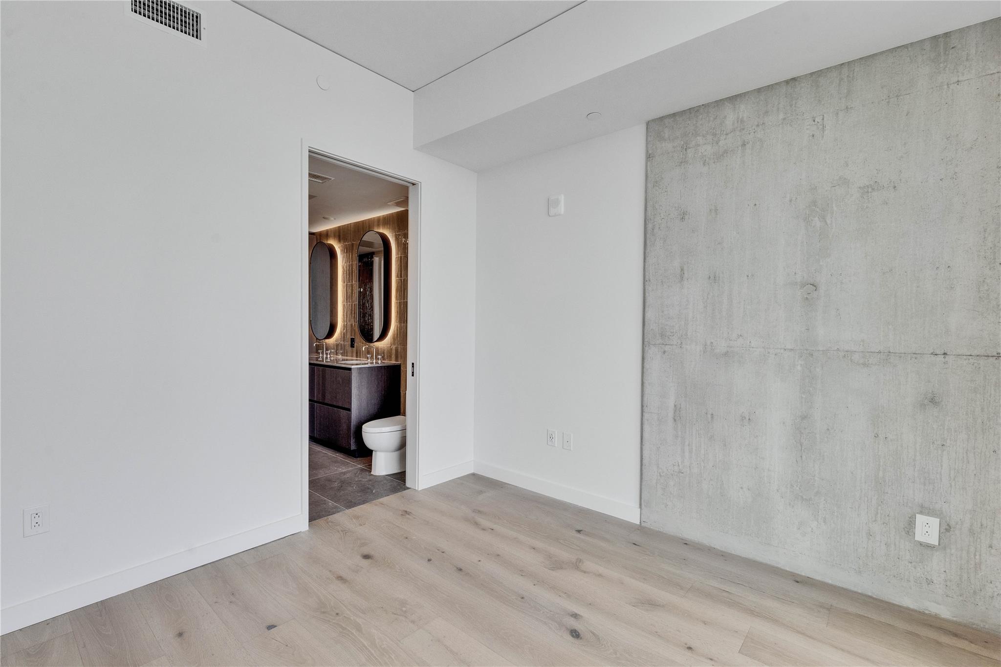 610 Davis St # 2311, Austin, TX 78701