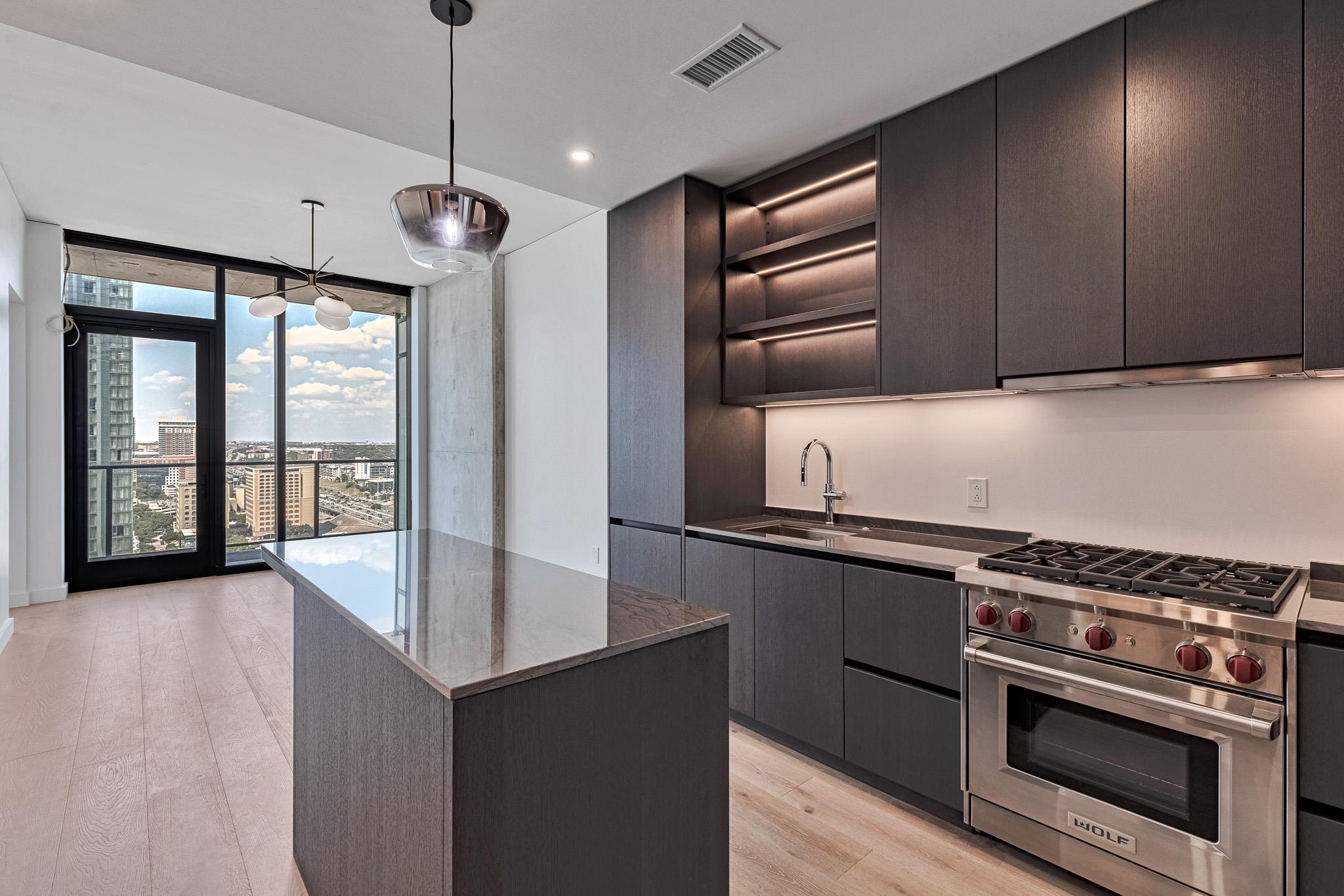 610 Davis St # 2311, Austin, TX 78701