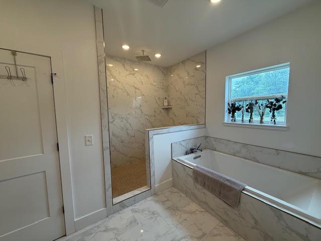 305 Goertz Dr, Red Rock, TX 78662