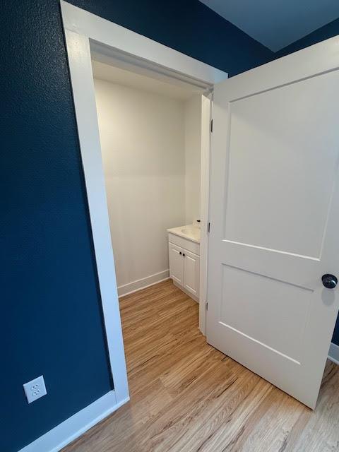 305 Goertz Dr, Red Rock, TX 78662