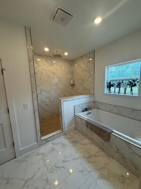 305 Goertz Dr, Red Rock, TX 78662