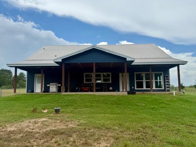 305 Goertz Dr, Red Rock, TX 78662