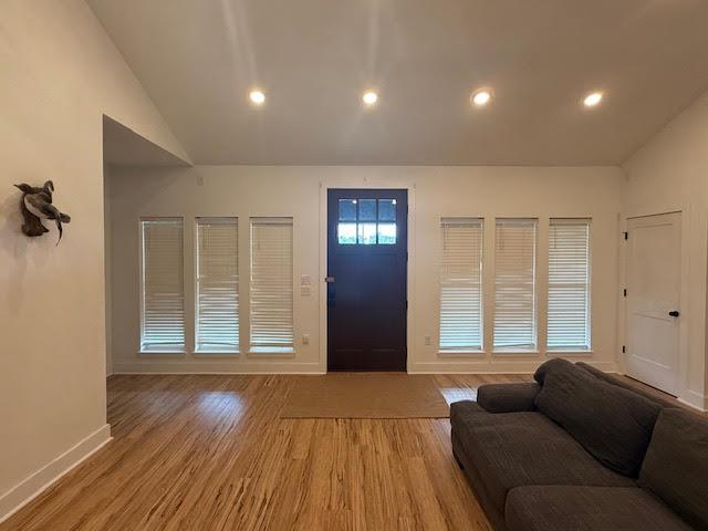 305 Goertz Dr, Red Rock, TX 78662