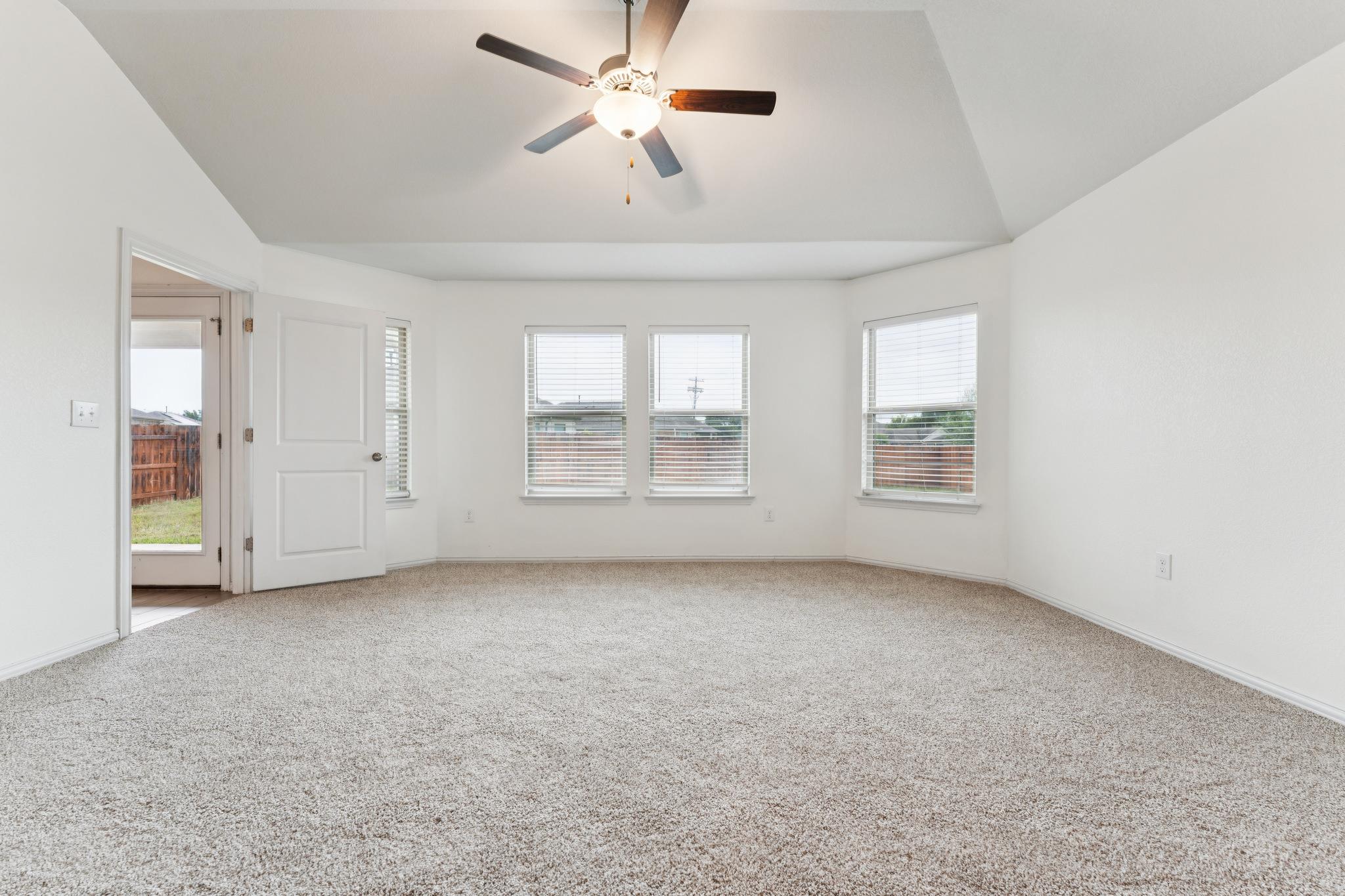 13609 Sugar Bush Path, Manor, TX 78653