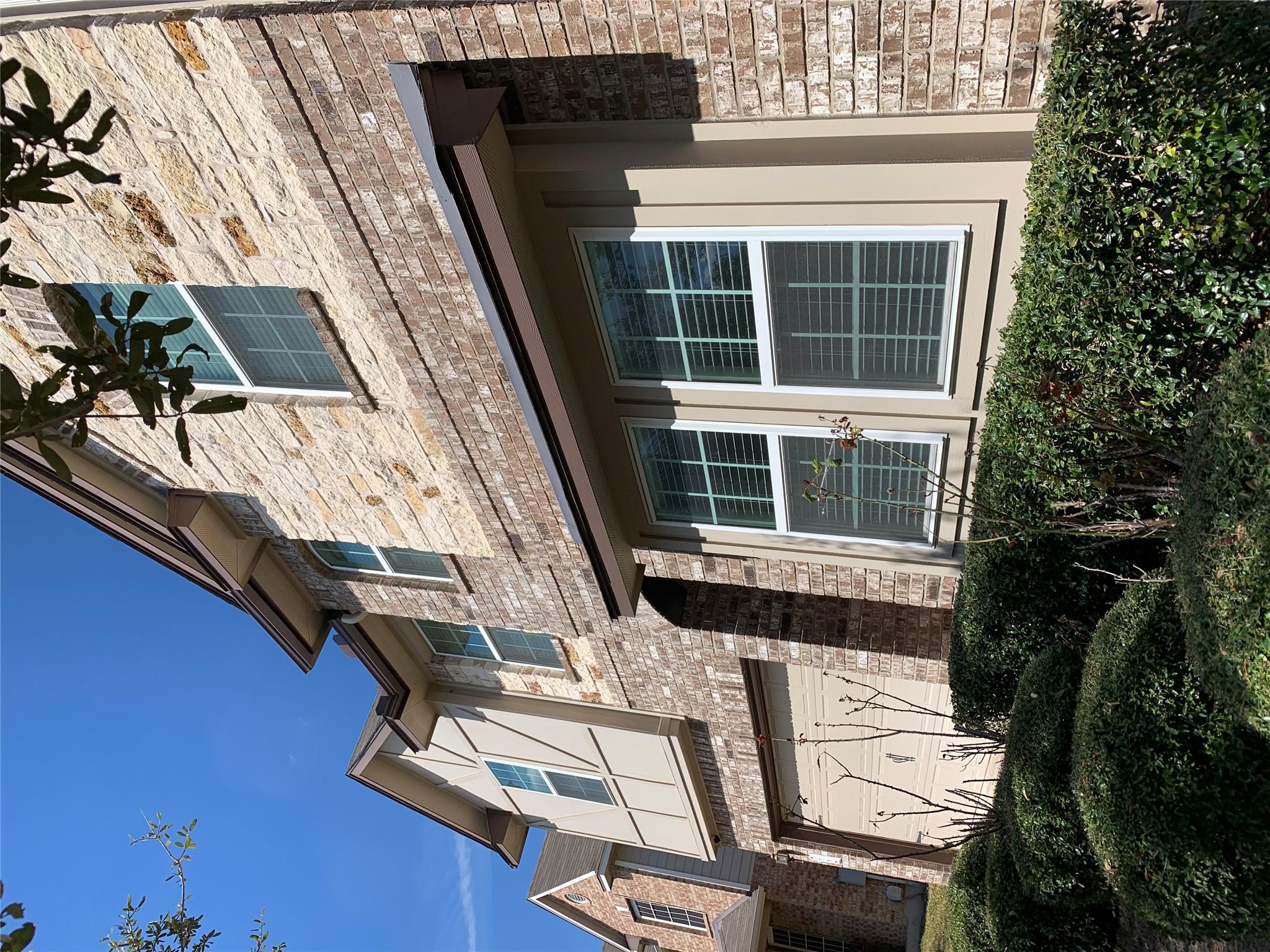 779 Hometown Pkwy, Kyle, TX 78640