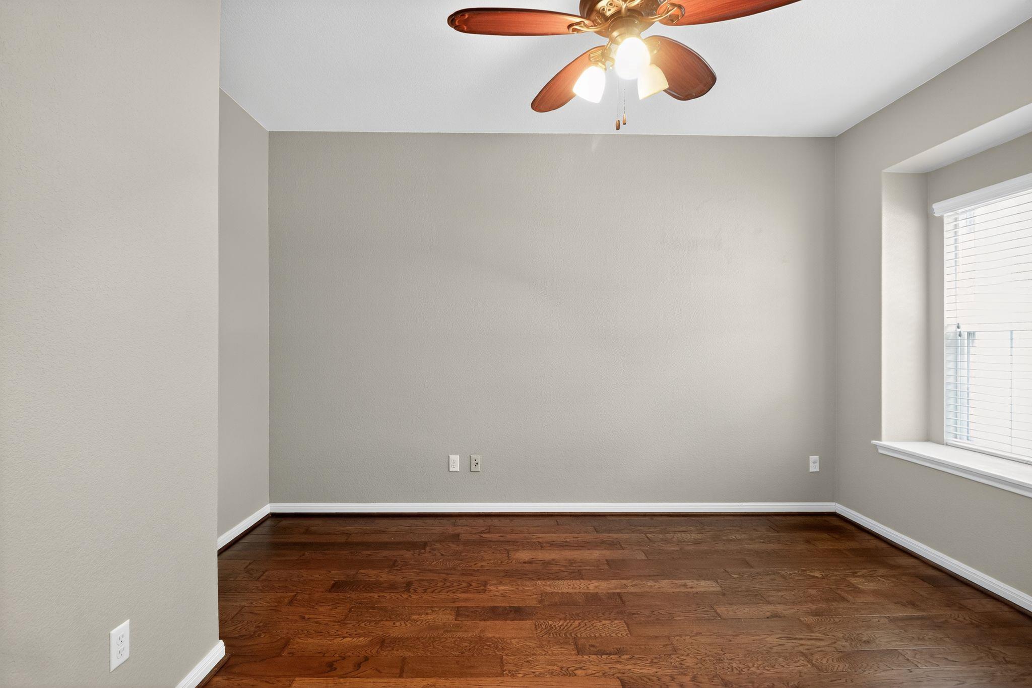 779 Hometown Pkwy, Kyle, TX 78640