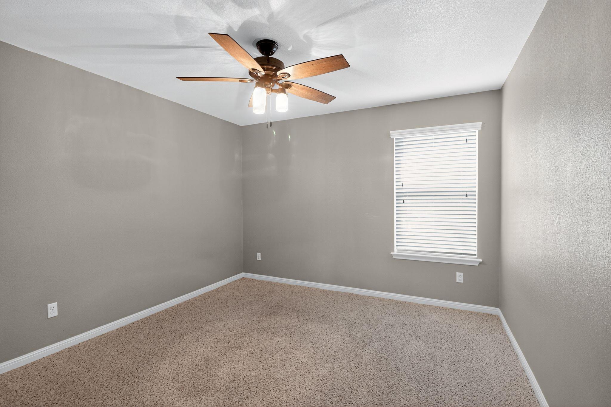 779 Hometown Pkwy, Kyle, TX 78640