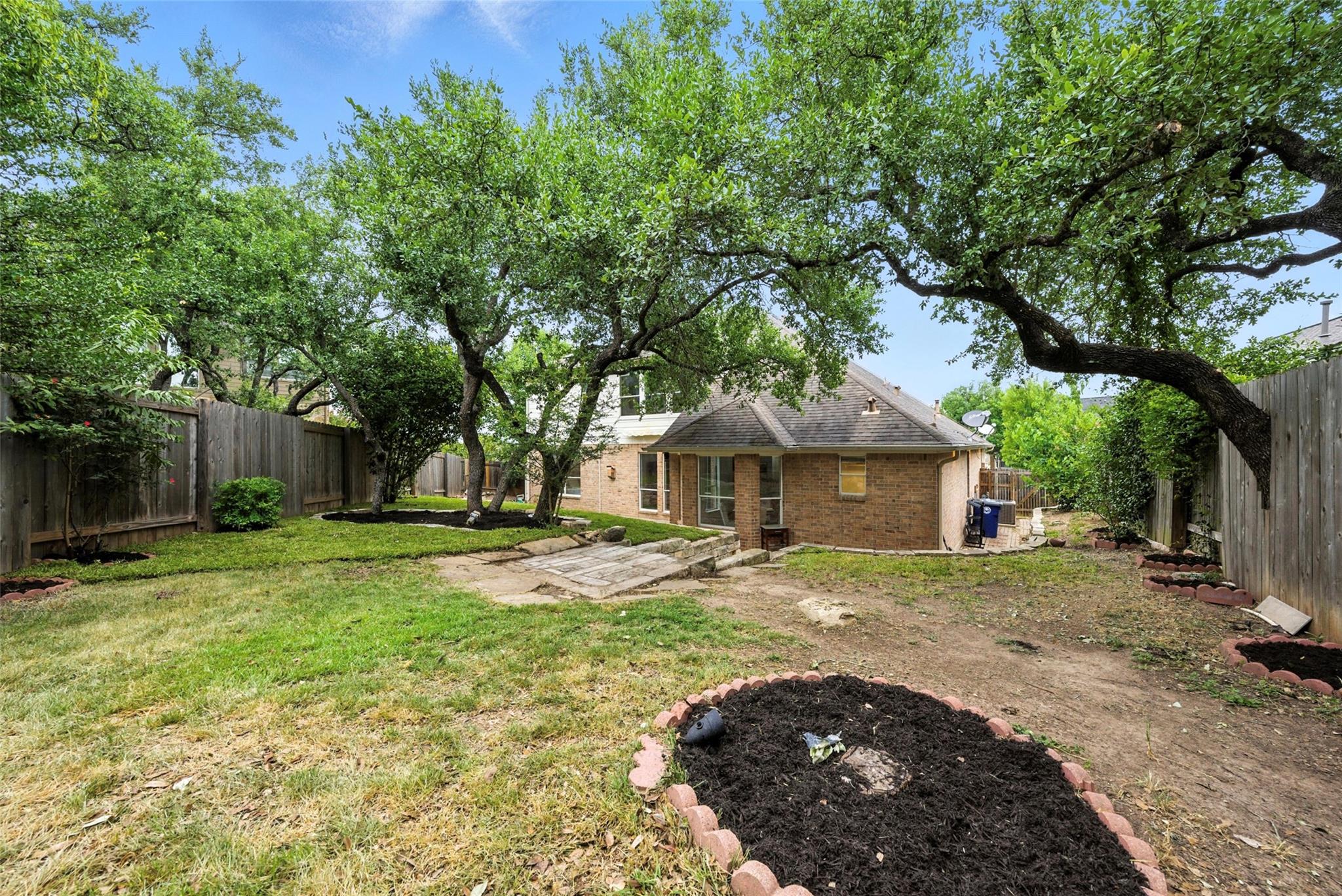 5704 Keli Ct, Austin, TX 78735