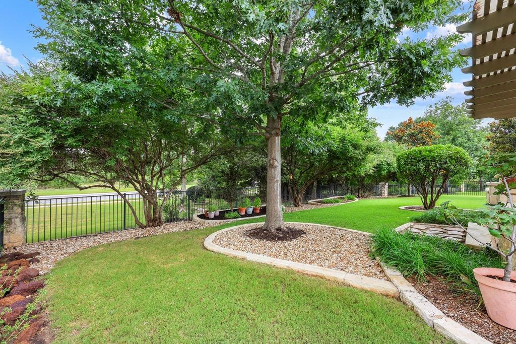 310 Pipe Creek Ln, Georgetown, TX 78633