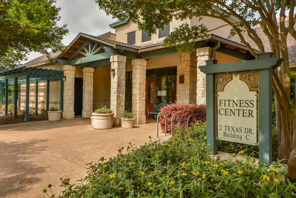 310 Pipe Creek Ln, Georgetown, TX 78633