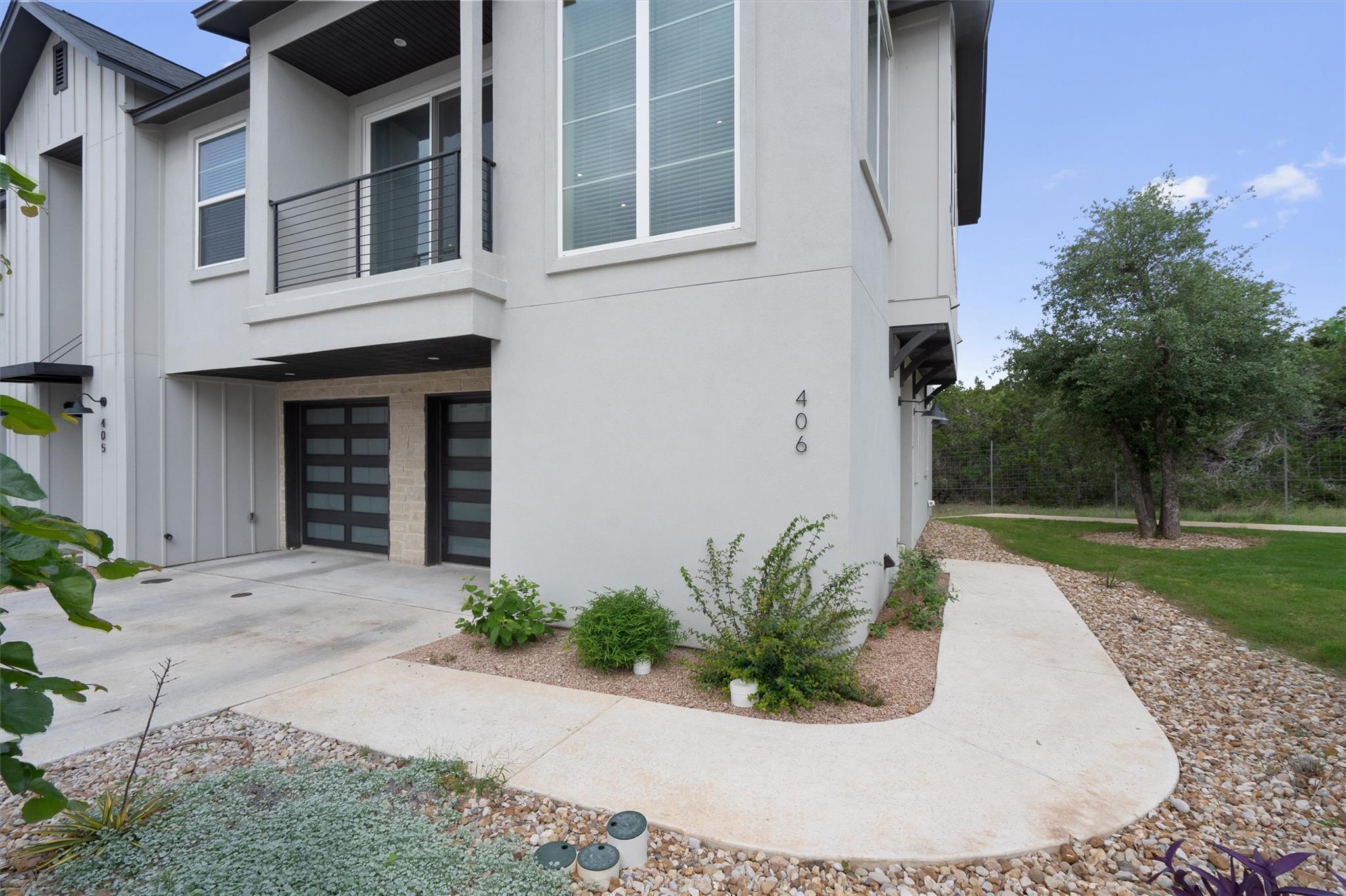 12001 Vista Parke Dr # 406, Austin, TX 78726