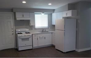 400 Swanee Dr # B, Austin, TX 78752