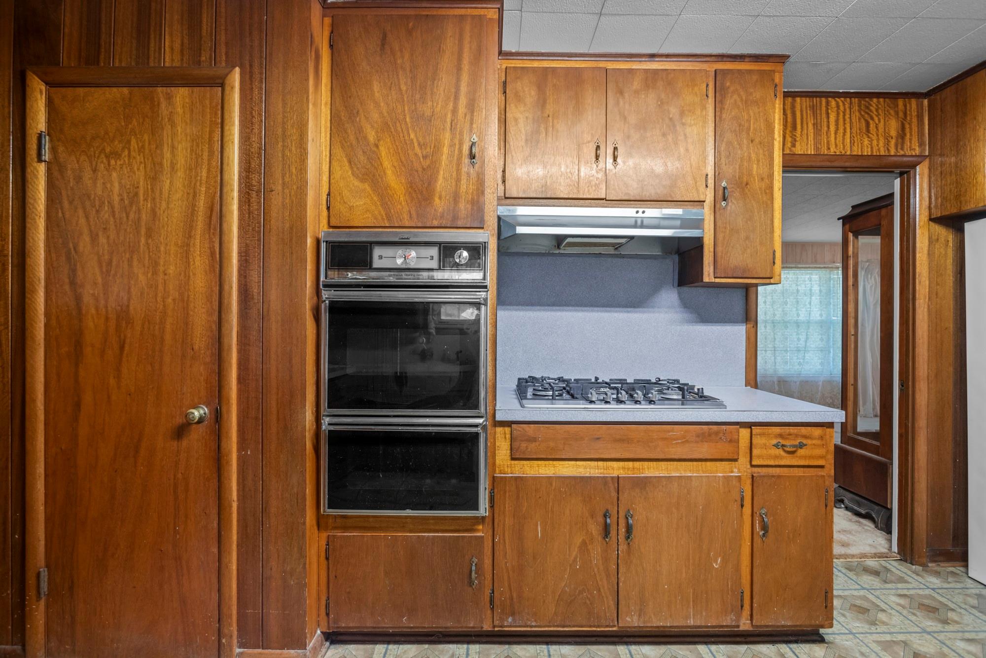 1213 Norbert St, Marlin, TX 76661