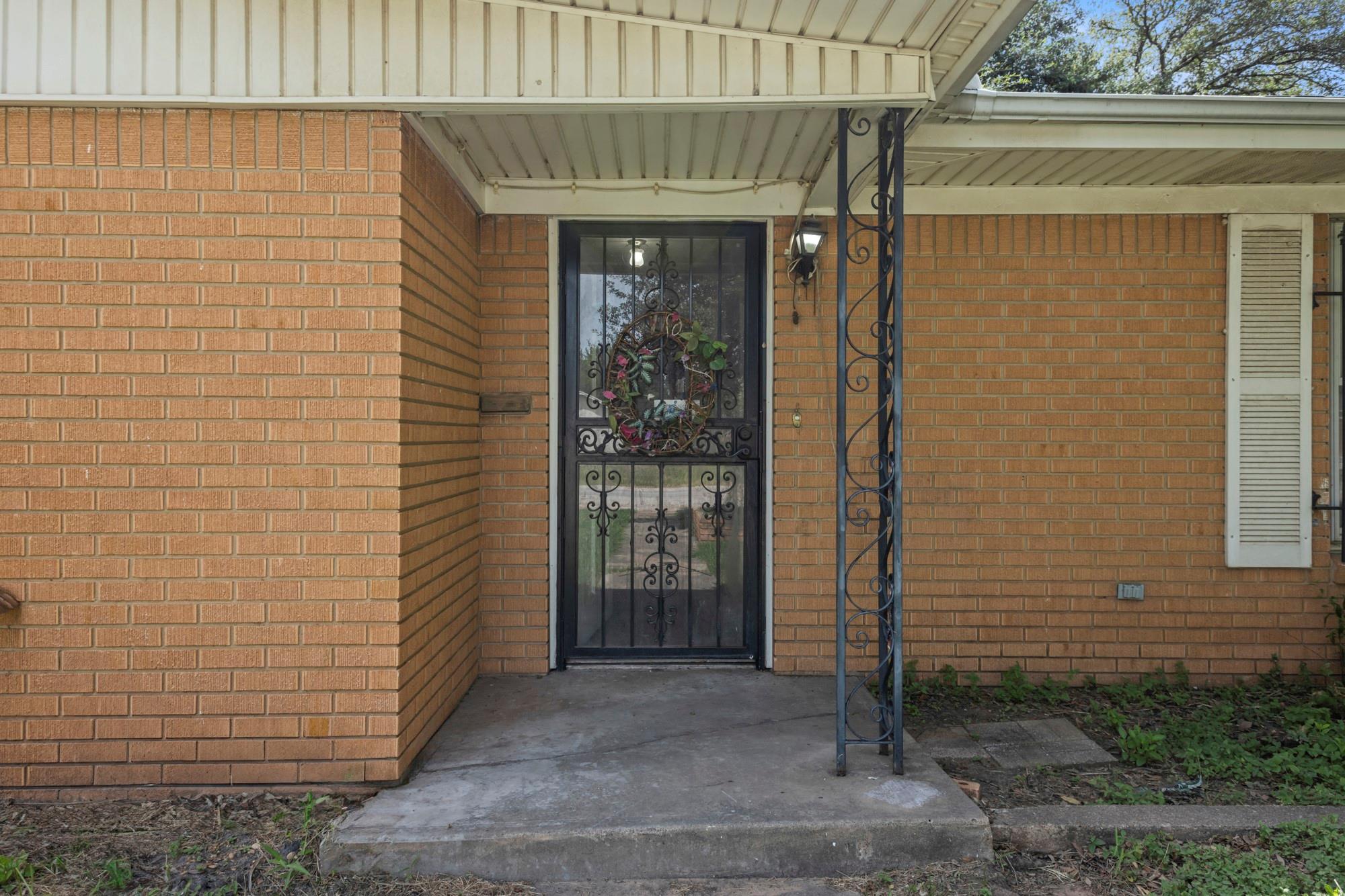 1213 Norbert St, Marlin, TX 76661