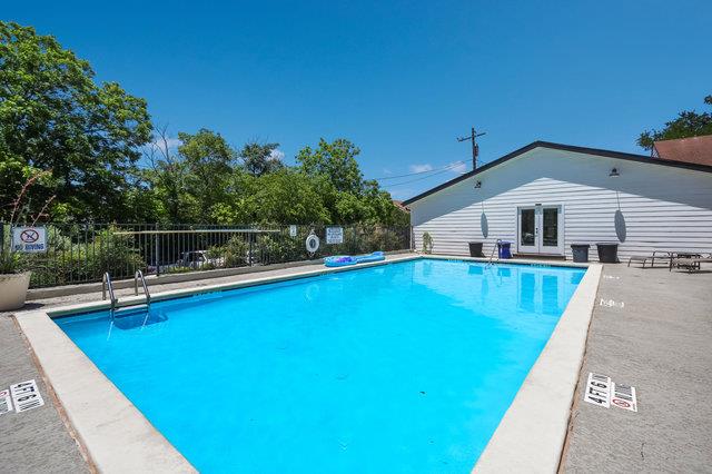 841 E Oltorf St, Austin, TX 78704